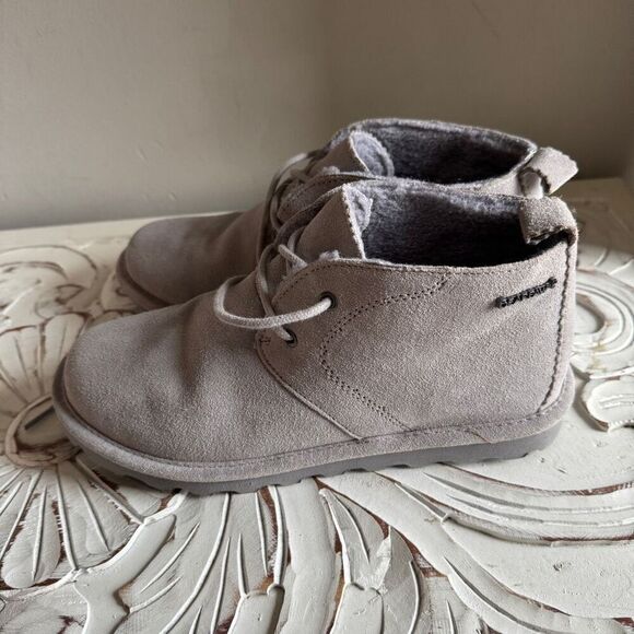 Bearpaw Skye Womens Size 9 Gray Fog Suede Lace Up Chukka Ankle Boot - Picture 3 of 8